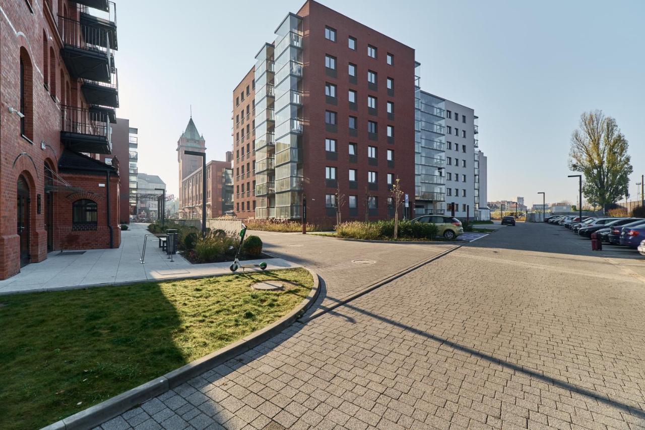 Browary Wroclawskie Apartments With Free Garage By Noclegi Renters Екстериор снимка