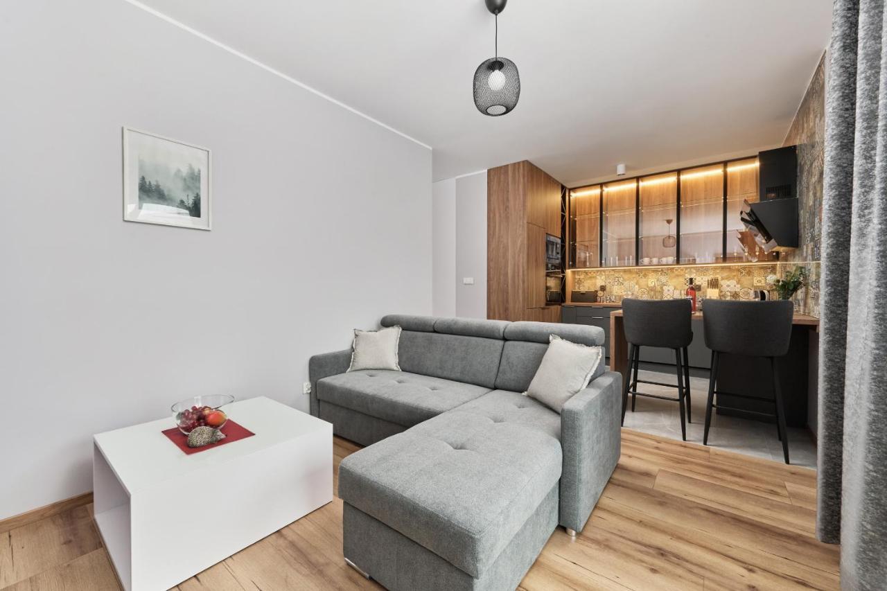 Browary Wroclawskie Apartments With Free Garage By Noclegi Renters Екстериор снимка
